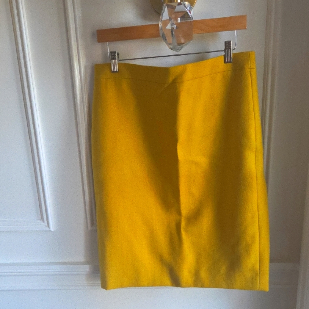 Elegant Yellow Skirt